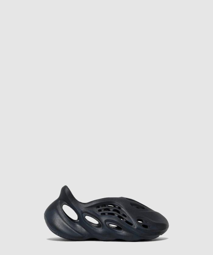 이지 폼러너 미네랄블루 GV7903