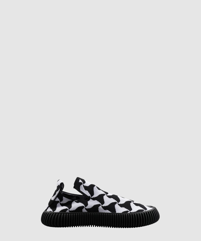 보테가베네타 어도어러스 스니커즈 690123