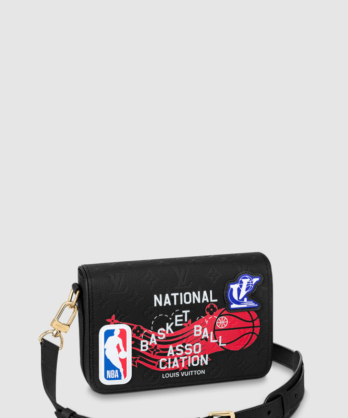 루이비통 LVXNBA 스튜디오 메신저백 M58498