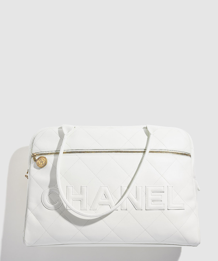 샤넬 맥시 볼링백 AS3718