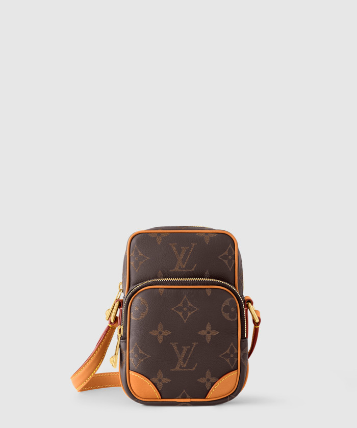 루이비통 아마존 클러치 M14024