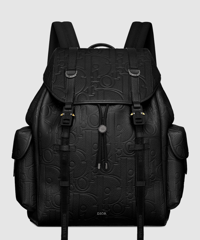 디올 Hit the Road 플랩 백팩 1ESBA