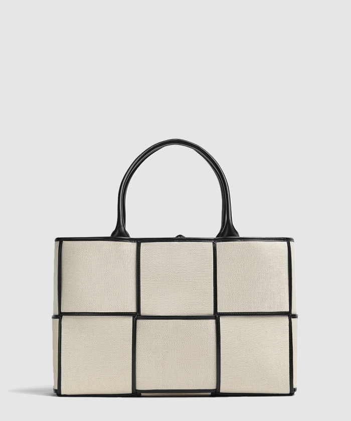 보테가베네타 아르코 토트백 미듐 712549