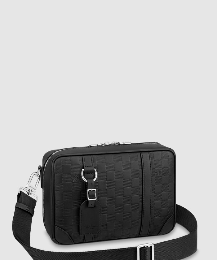 루이비통 시리우스 메신저백 M45286