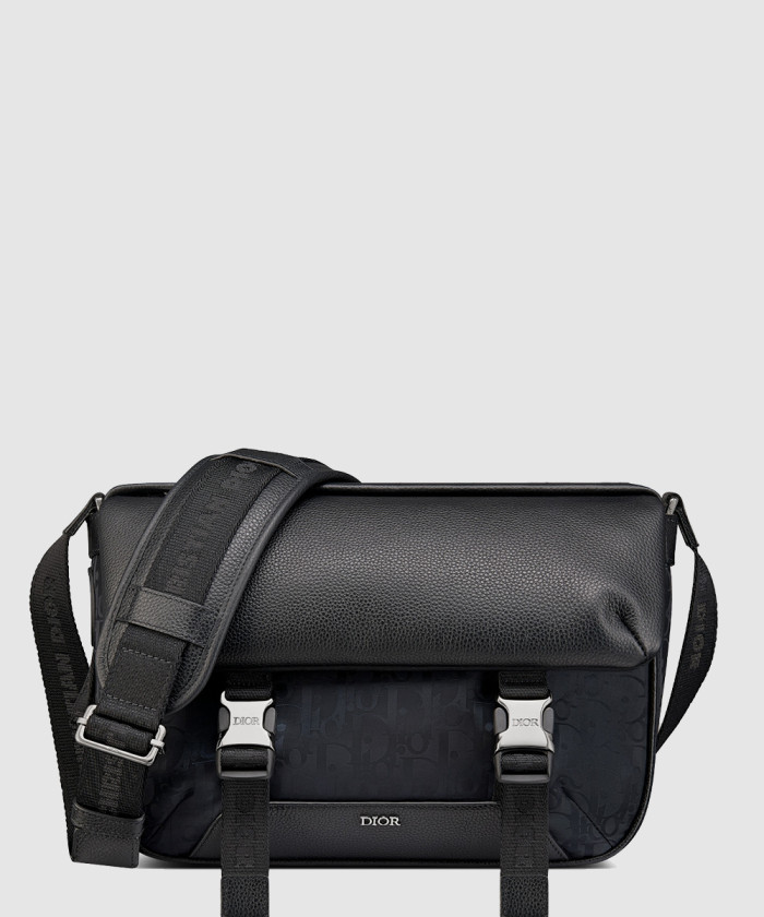 디올 익스플로러 메신저백 1ESME