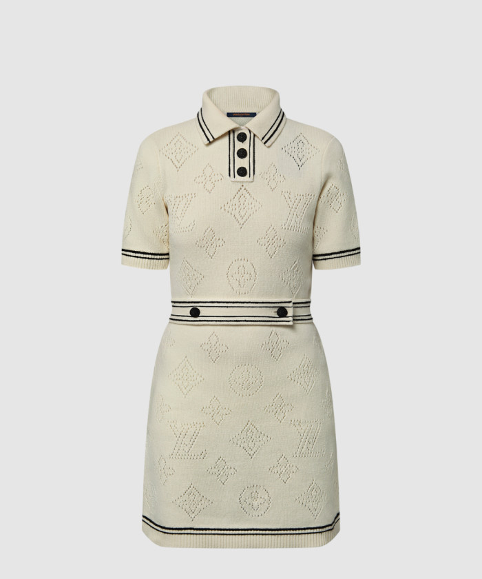 루이비통 스트라이프 액센트 니트 폴로 드레스 1AHJFE