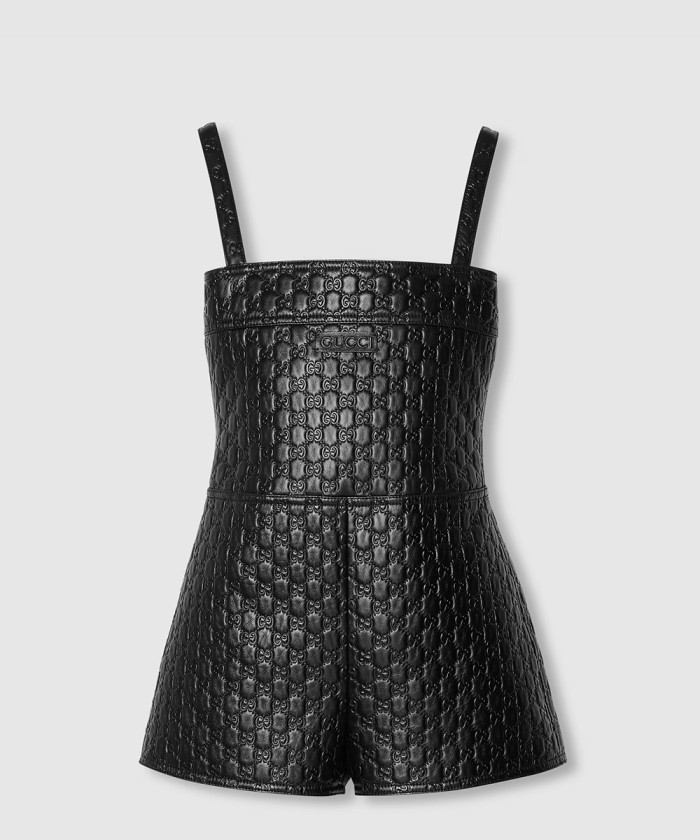 구찌 GG 엠보싱 레더 쇼트 점프수트 810394