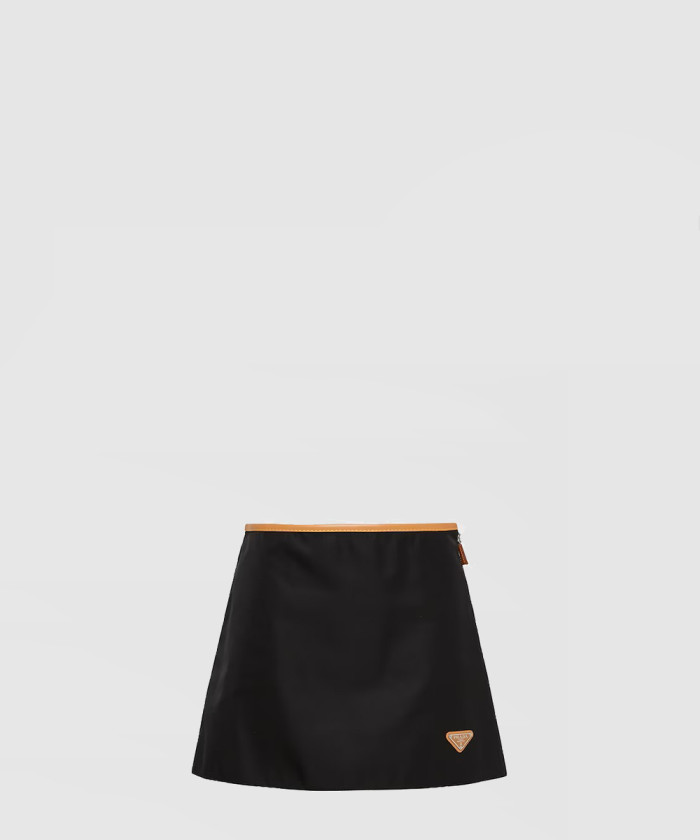 프라다 리나일론 미니스커트 21H969