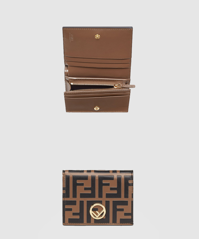 펜디 스몰 지갑 8M0420